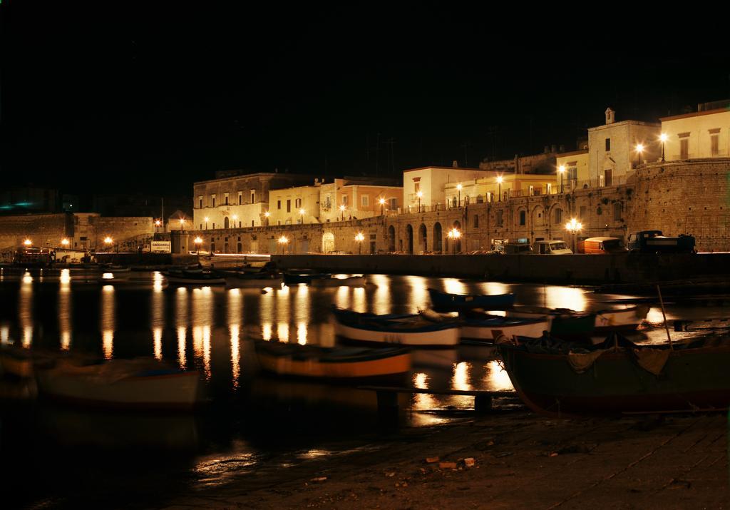 Torrelama Room & Breakfast Trani Exterior photo