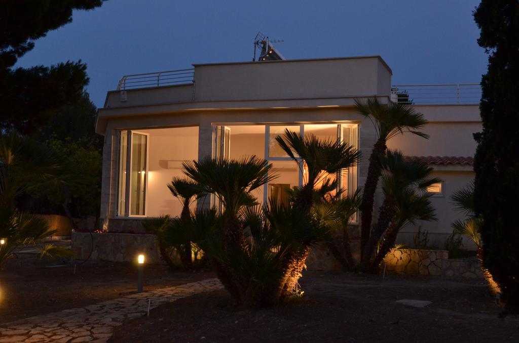 Torrelama Room & Breakfast Trani Exterior photo